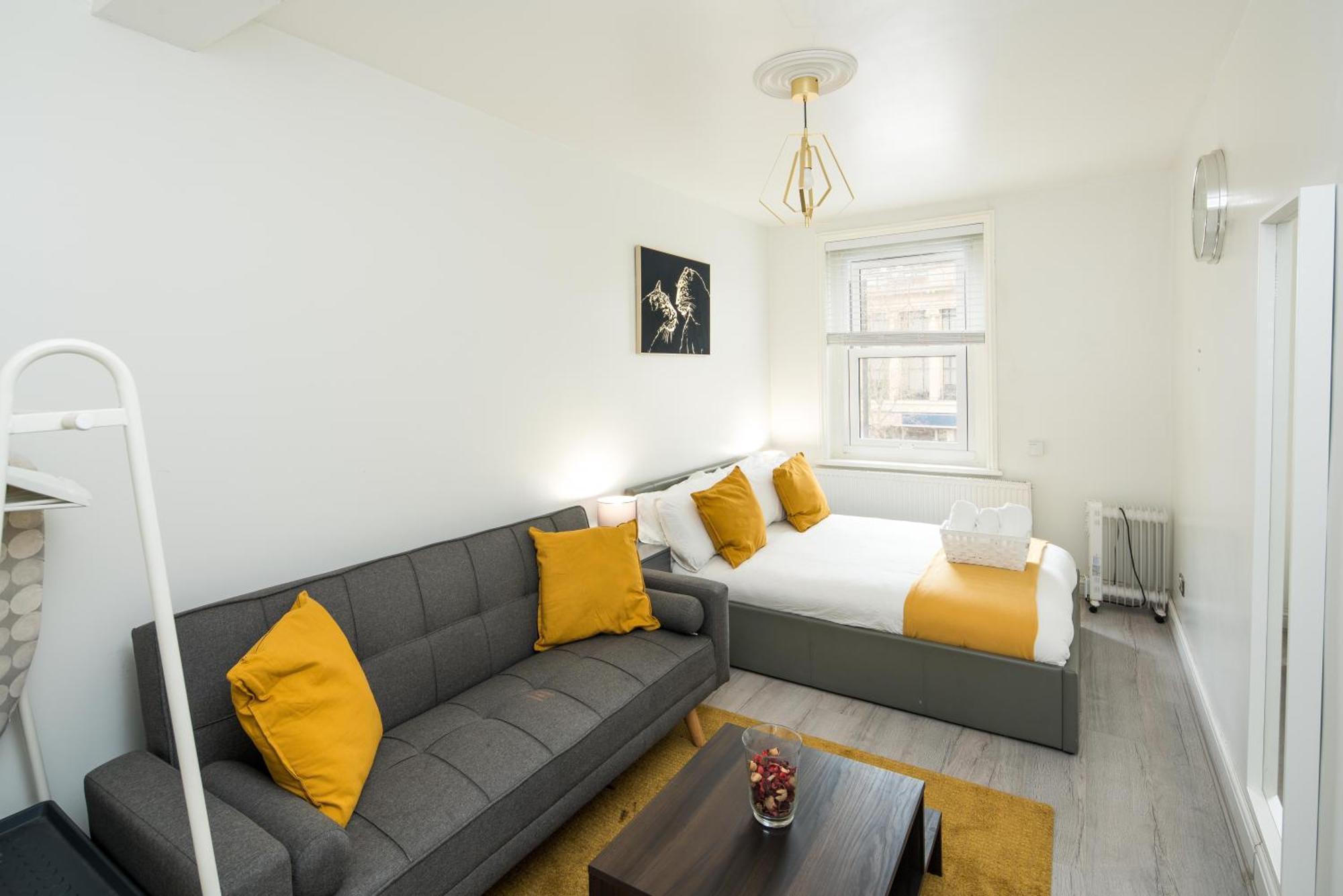 Spacious Studio For Up To 4! Sofa Bed Londres Extérieur photo